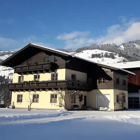 Rieserhof/fam. Meissnitzer Çiftlik konaklama Taxenbach