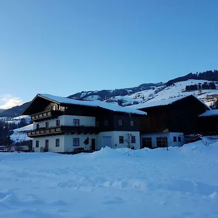 Alojamento de Turismo Rural Rieserhof/fam. Meissnitzer *