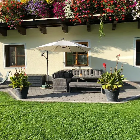 Rieserhof/fam. Meissnitzer Farm stay *